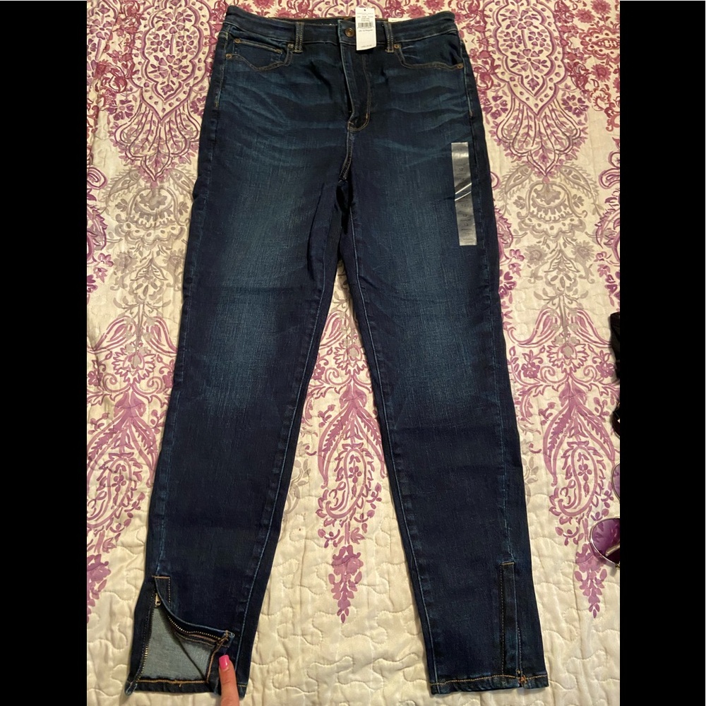 American Eagle Outfitters Skinny Jeans Ankle Zip!!